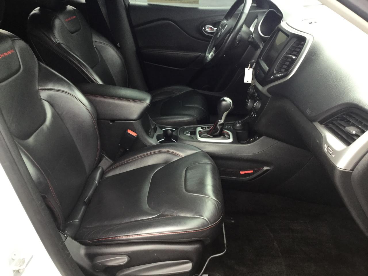 Jeep Cherokee 4WD 4dr Trailhawk 2016