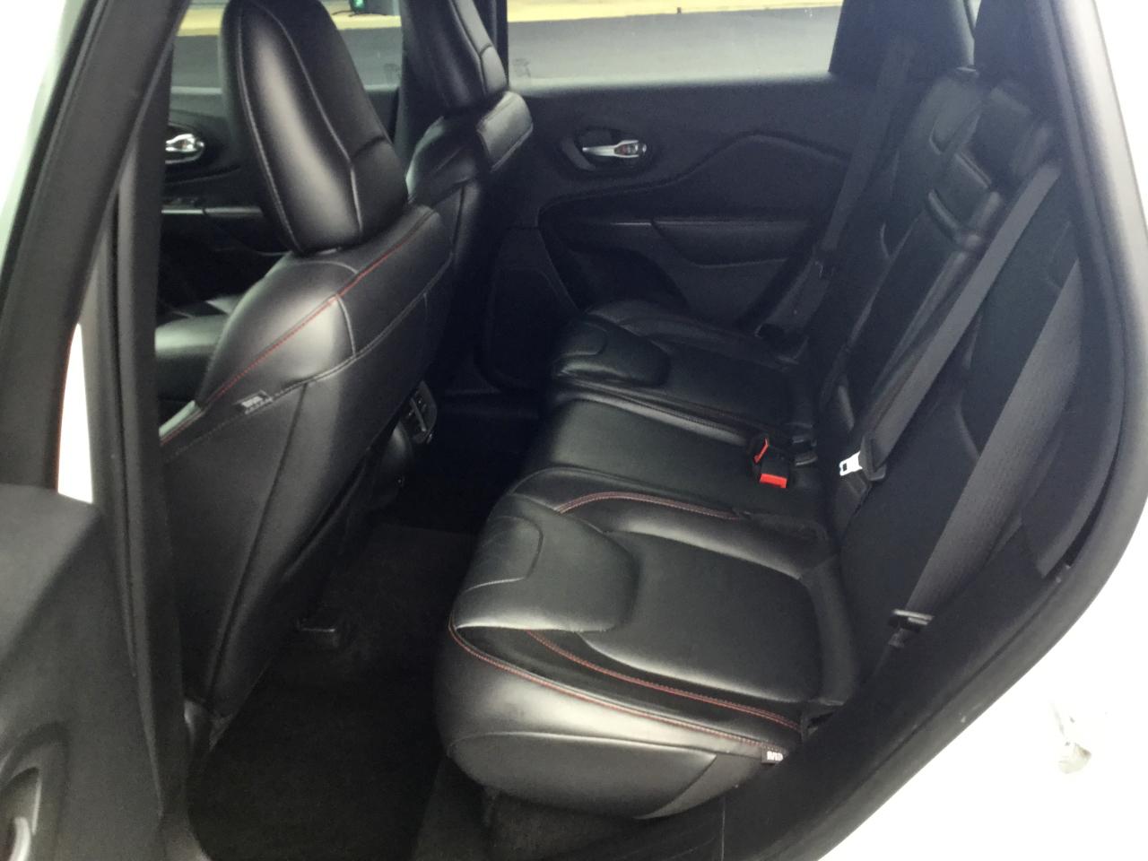 Jeep Cherokee 4WD 4dr Trailhawk 2016