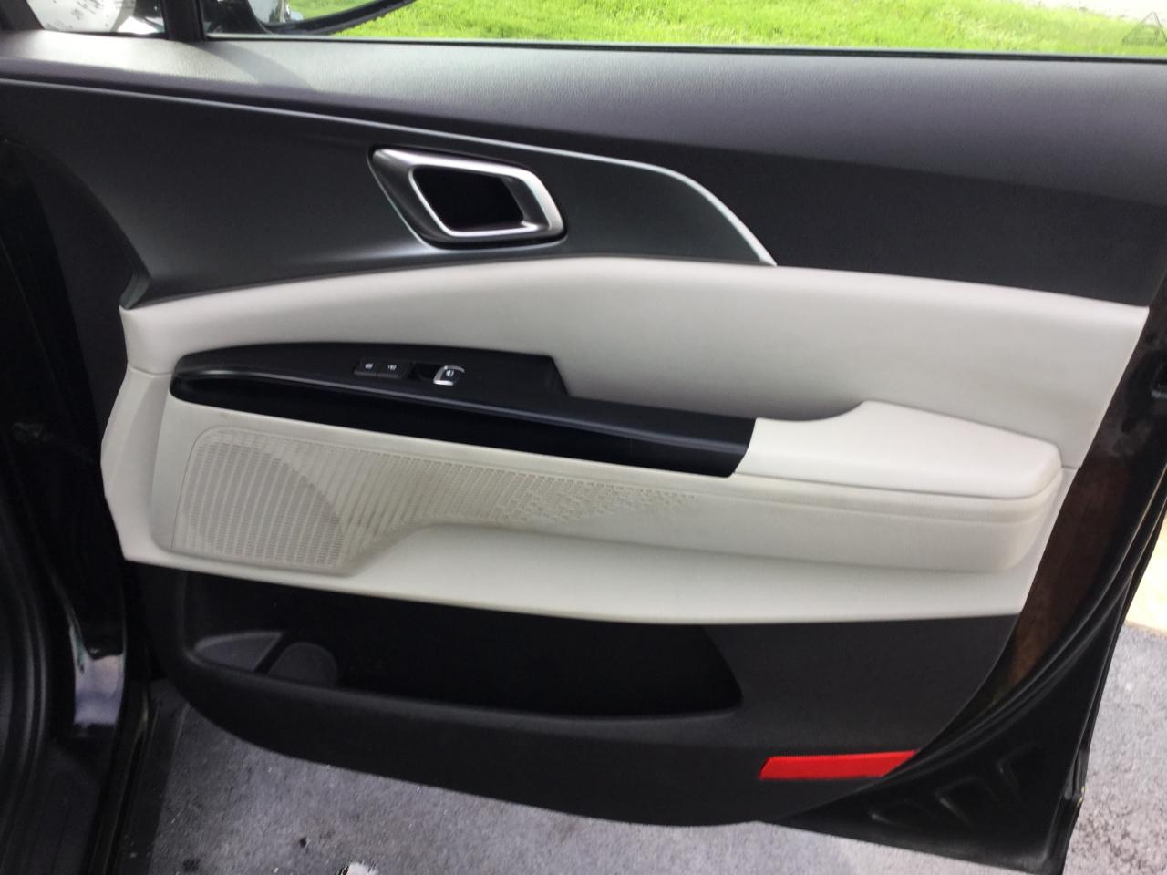 Kia Carnival LXS FWD 2022