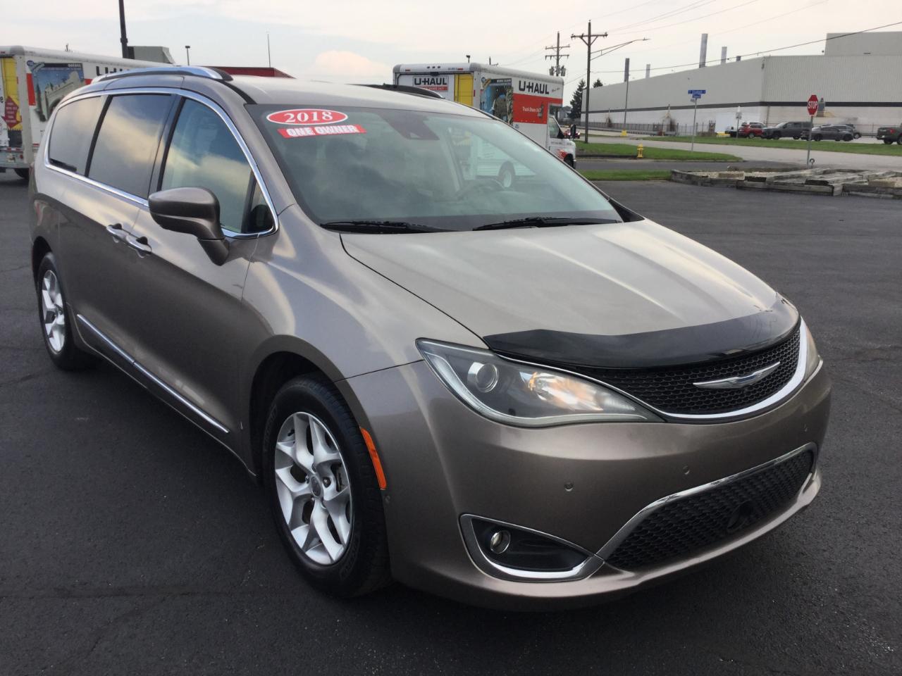 Chrysler Pacifica Touring L FWD 2018