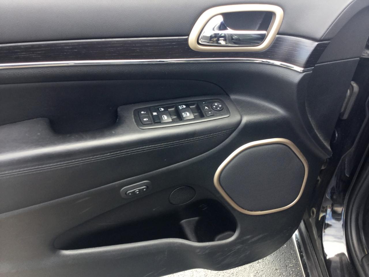 Jeep Grand Cherokee 4WD 4dr Summit 2014