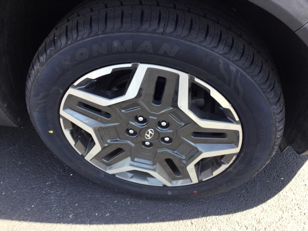 Hyundai Santa Fe Limited AWD 2023