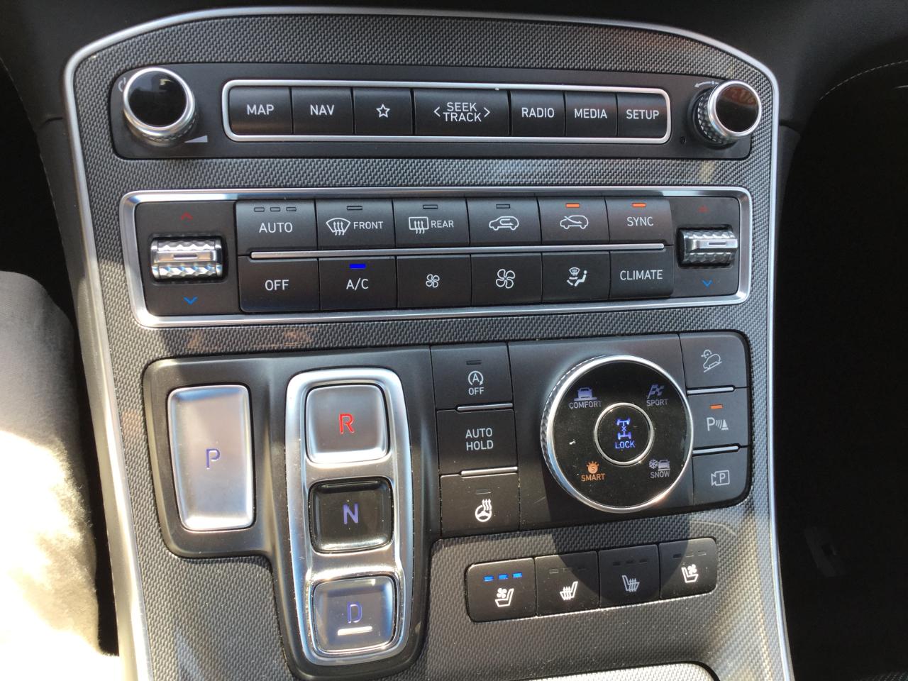 Hyundai Santa Fe Limited AWD 2023