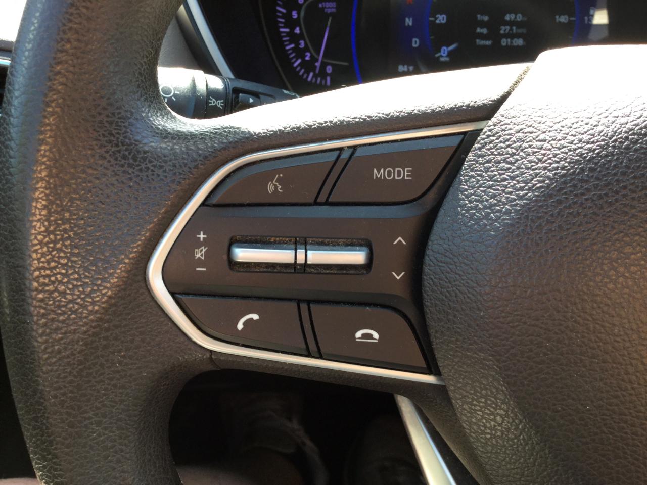 Hyundai Santa Fe SEL 2.4L Auto AWD 2020