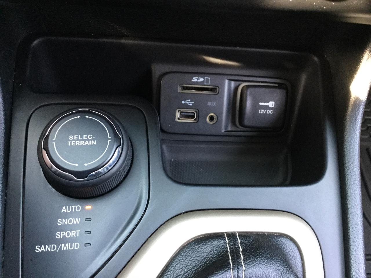 Jeep Cherokee 4WD 4dr Limited 2015