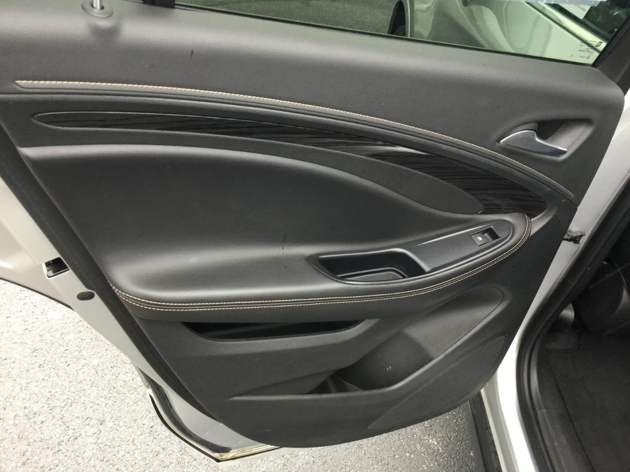 Buick Envision AWD 4dr Premium II 2016
