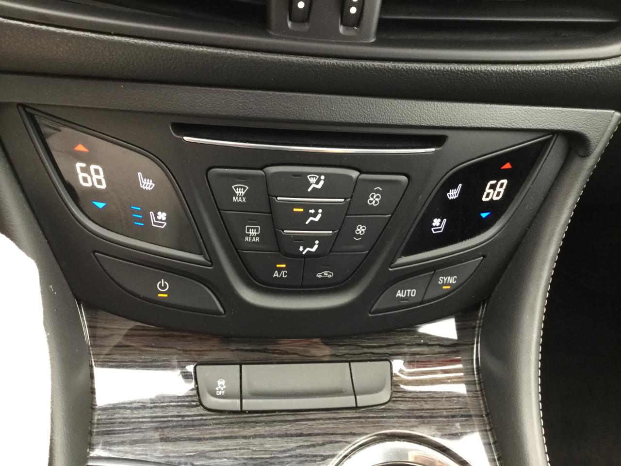 Buick Envision AWD 4dr Premium II 2016