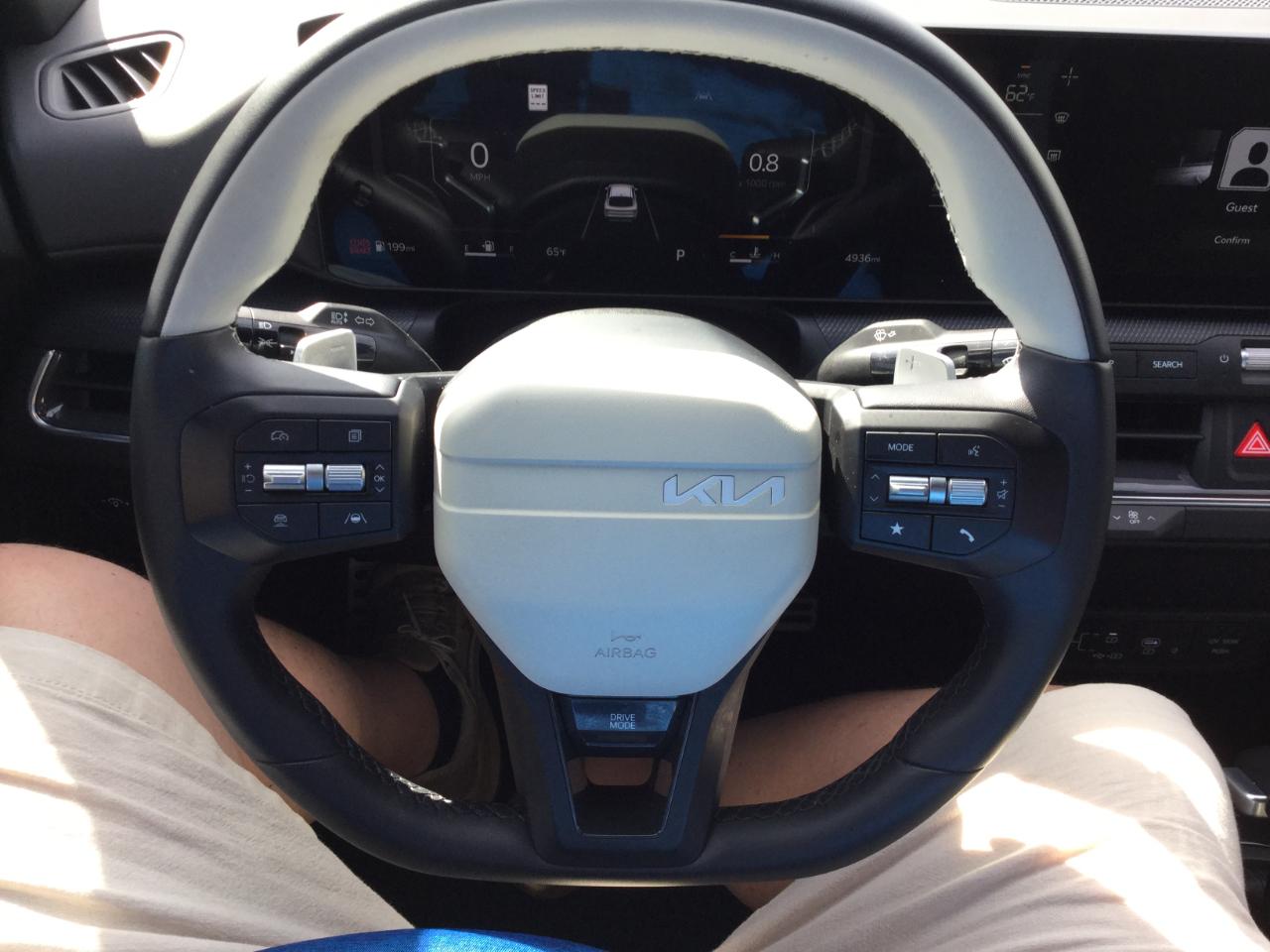 Kia K4 GT-Line Turbo FWD 2025