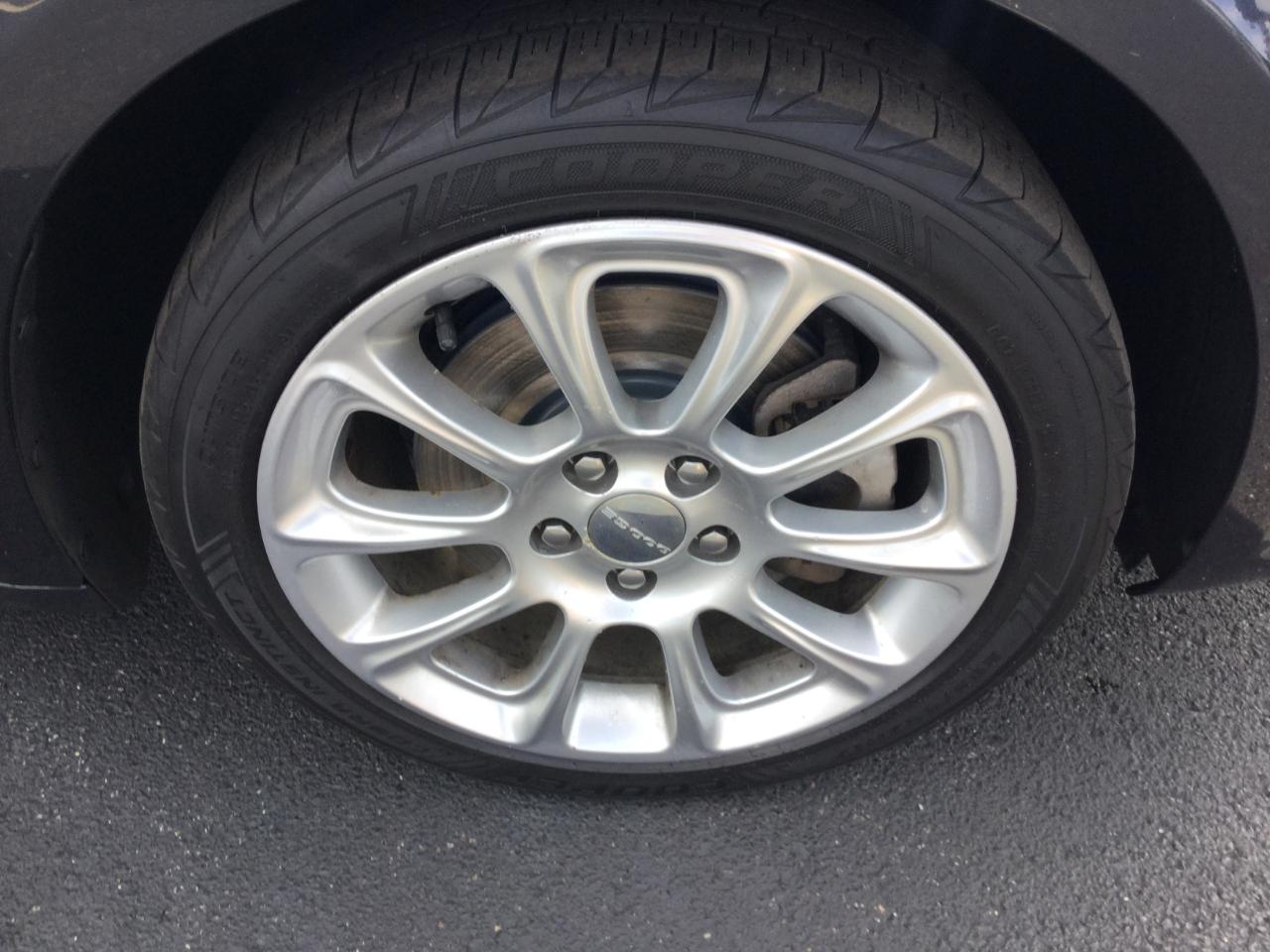 Dodge Dart 4dr Sdn Limited 2013