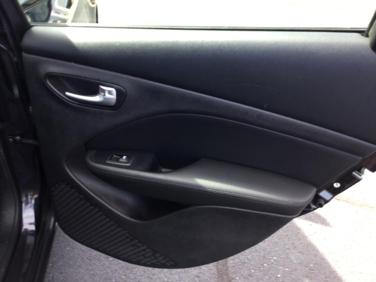 Dodge Dart 4dr Sdn Limited 2013