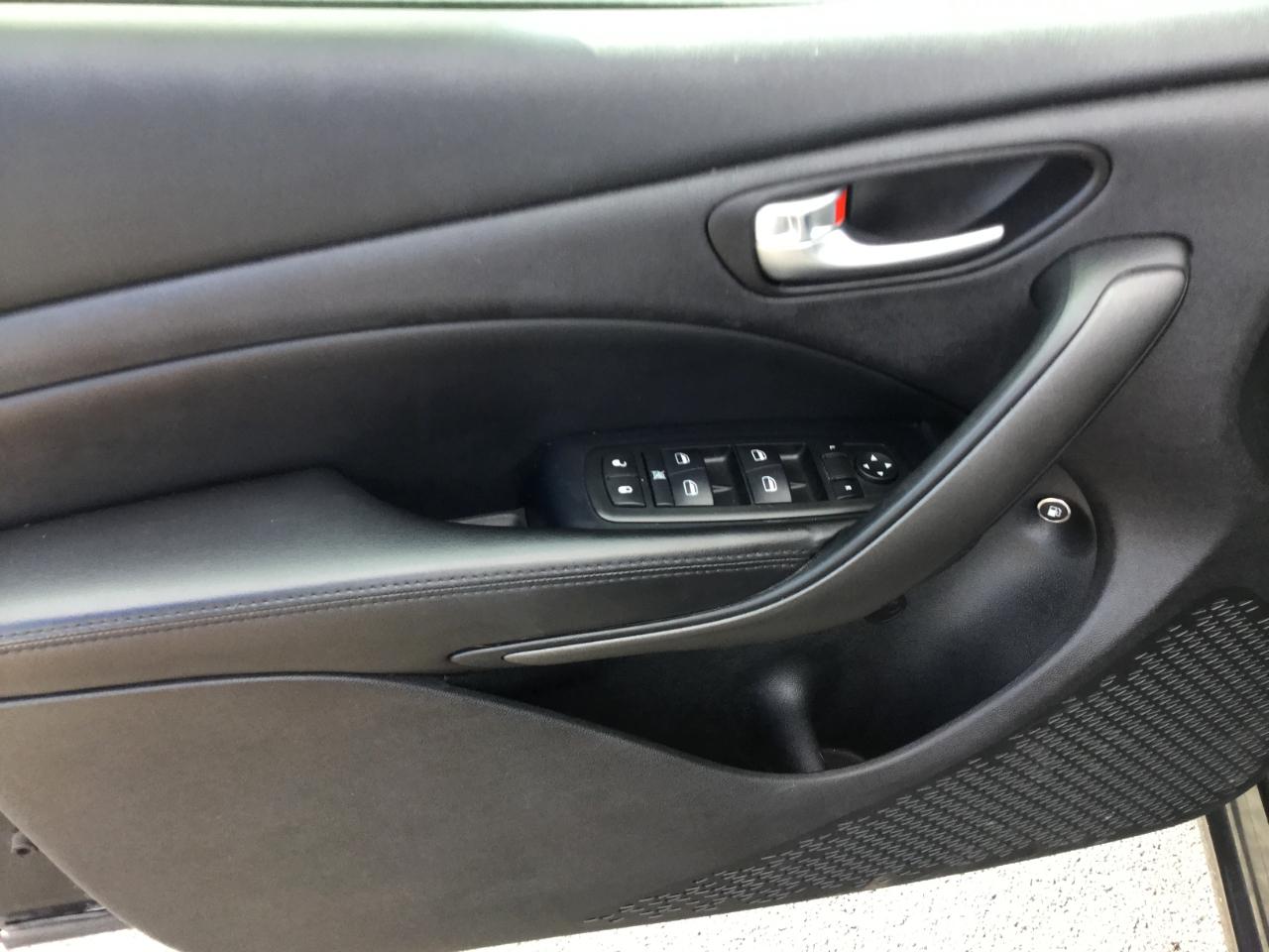 Dodge Dart 4dr Sdn Limited 2013
