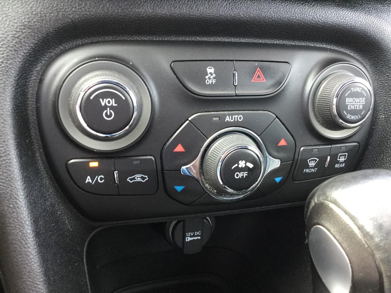 Dodge Dart 4dr Sdn Limited 2013