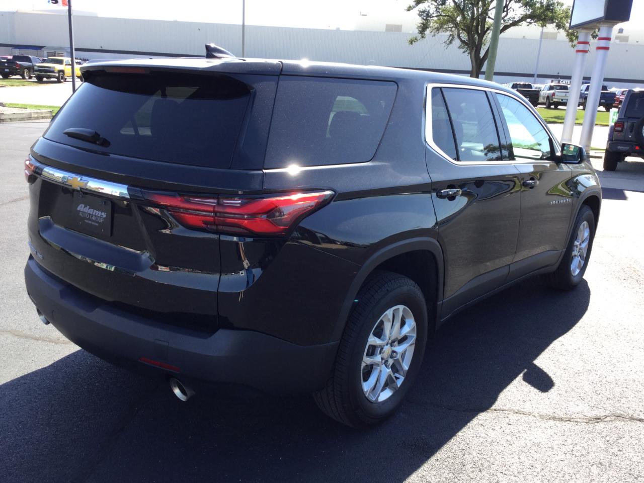 Chevrolet Traverse AWD 4dr LS w/1LS 2023