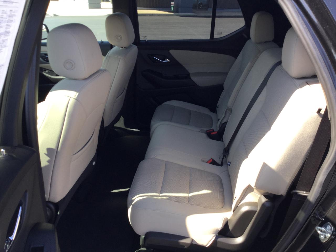 Chevrolet Traverse AWD 4dr LS w/1LS 2023