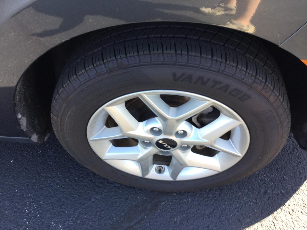 Kia Soul LX IVT 2024