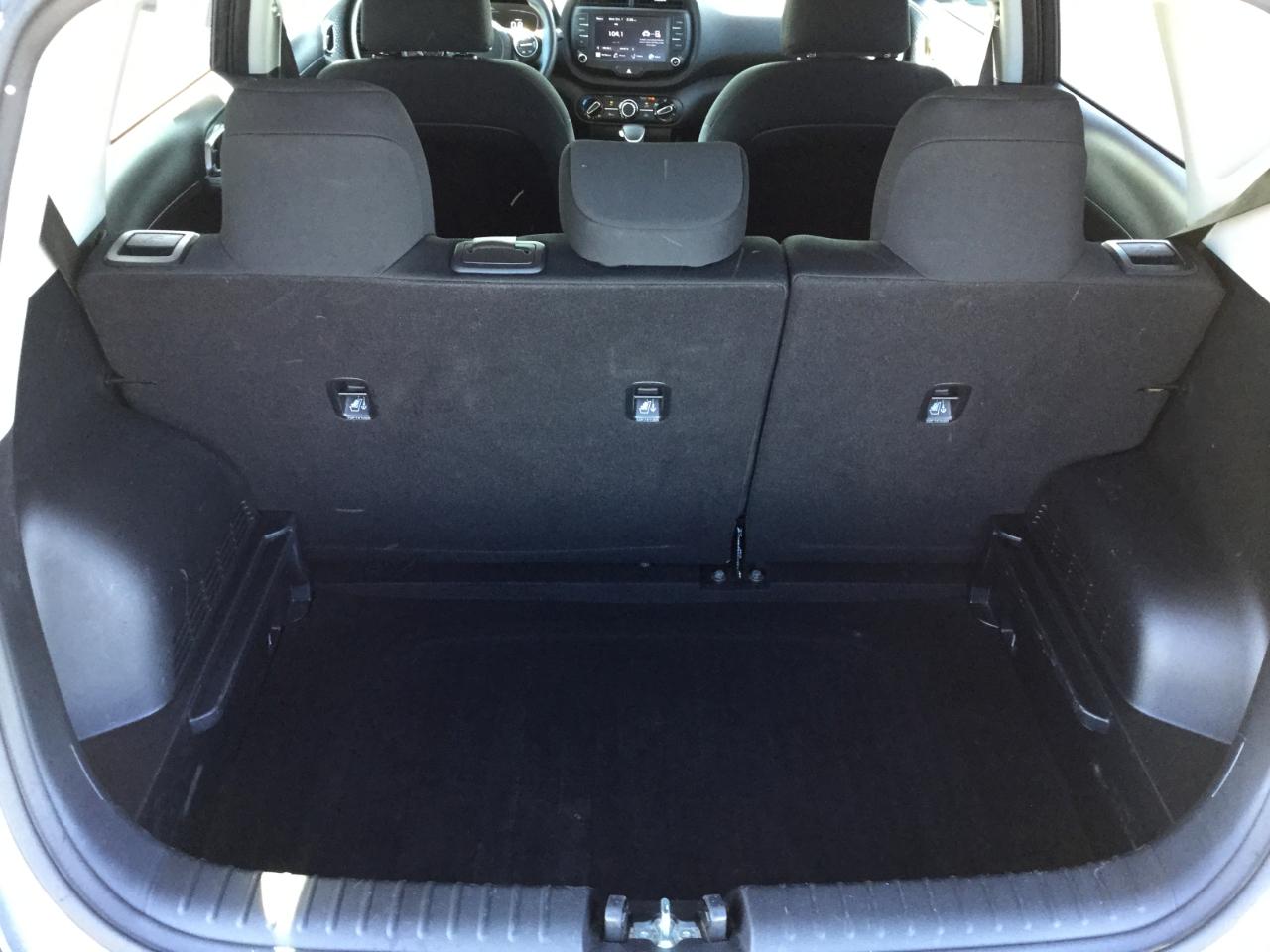 Kia Soul LX IVT 2024