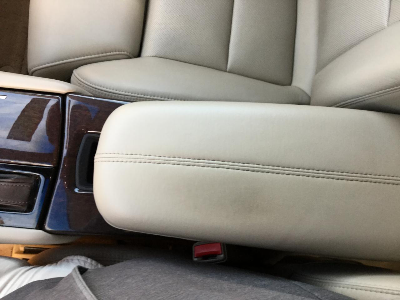 Cadillac XTS 4dr Sdn Luxury FWD 2014