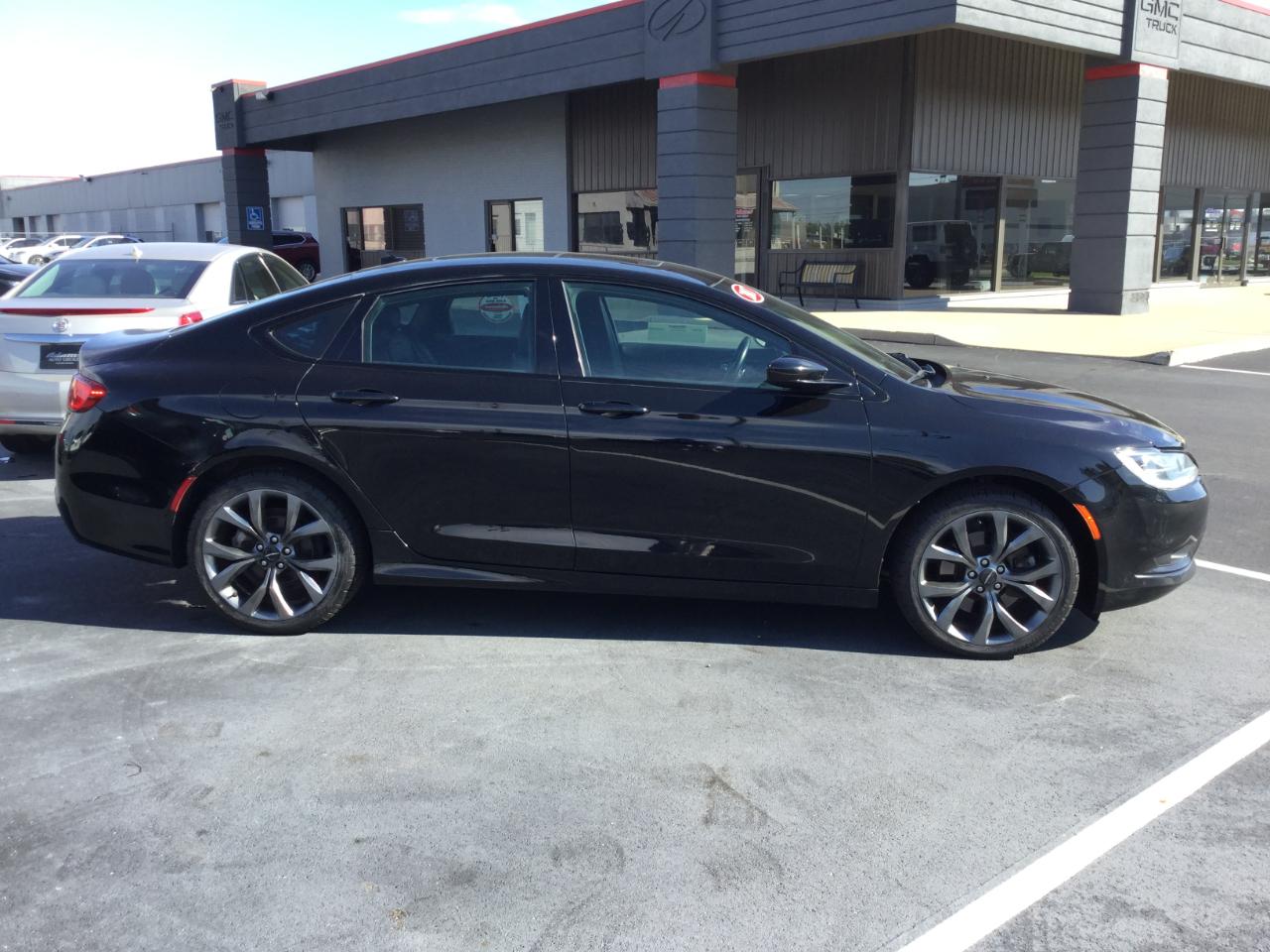 Chrysler 200 200S FWD 2017