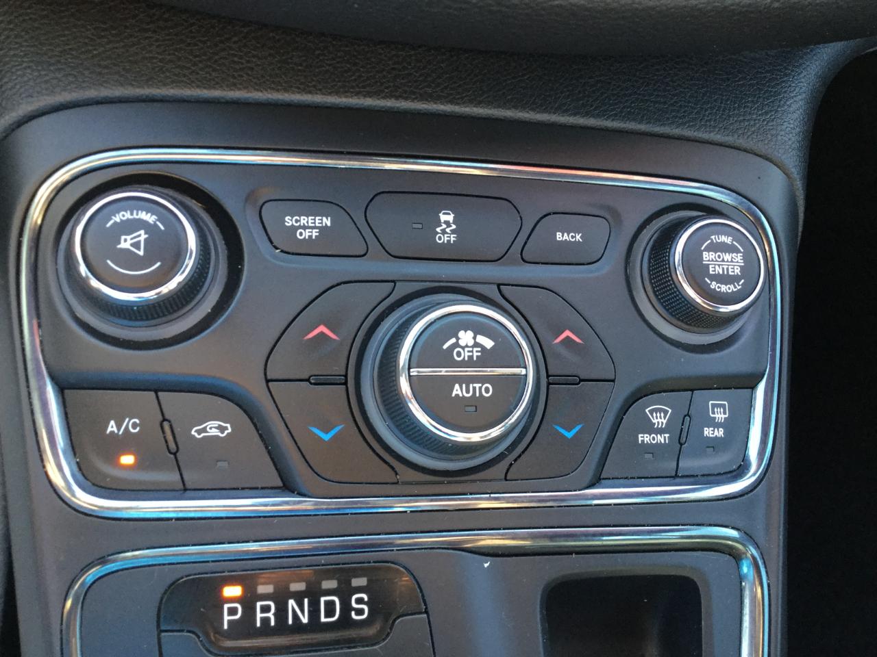 Chrysler 200 200S FWD 2017