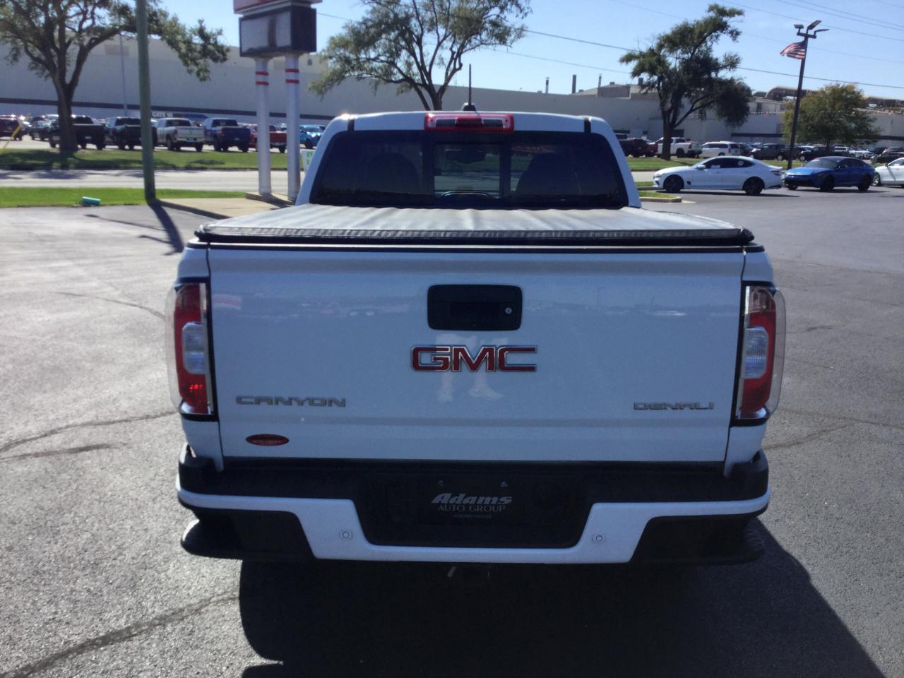 GMC Canyon 4WD Crew Cab 128.3" Denali 2019