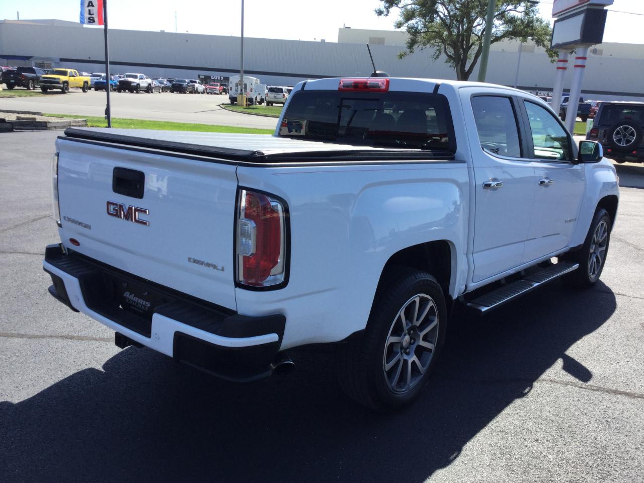 GMC Canyon 4WD Crew Cab 128.3" Denali 2019
