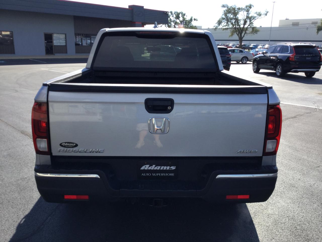 Honda Ridgeline RTL-T 4x4 Crew Cab 5.3' Bed 2017
