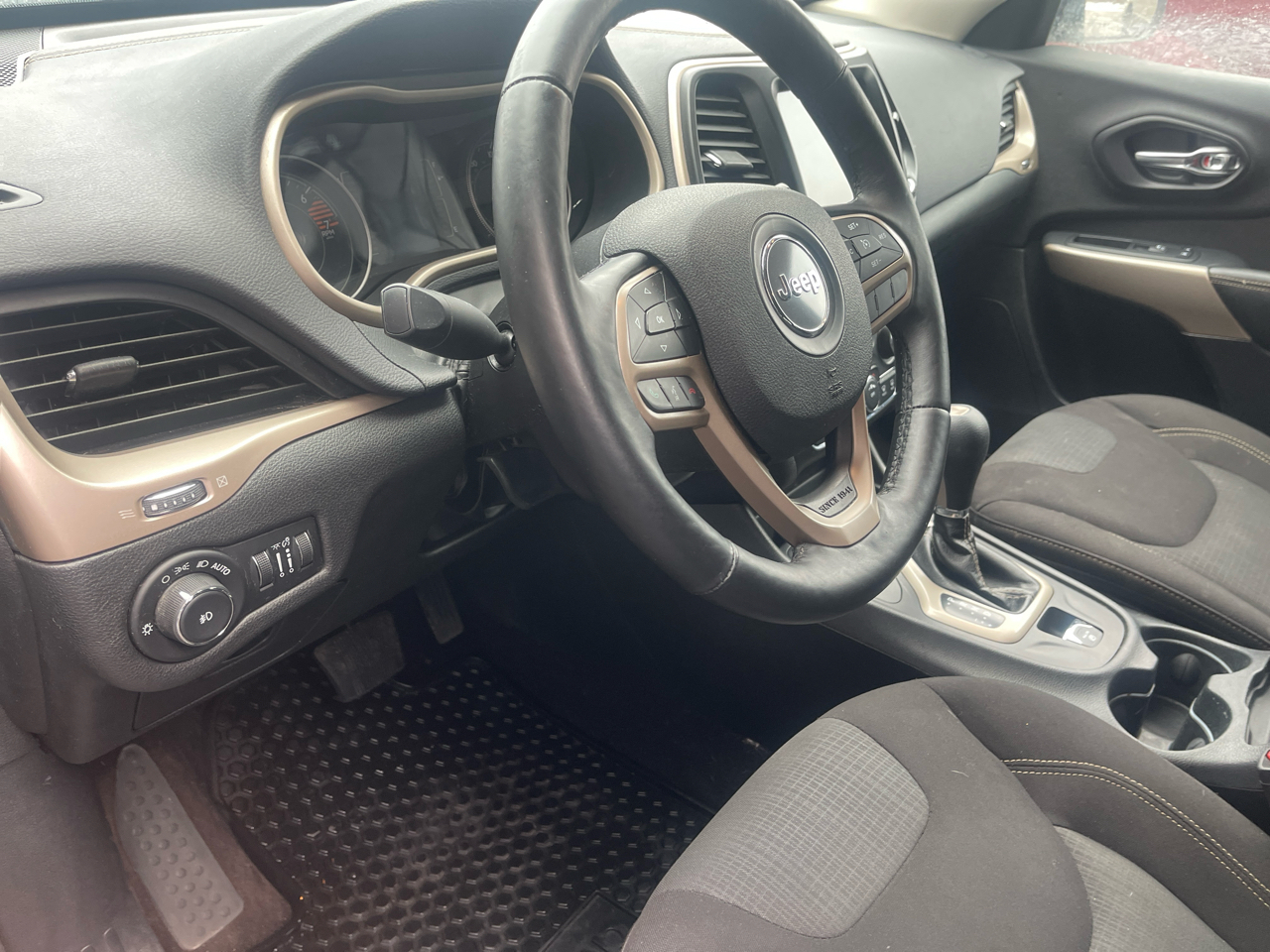 Jeep Cherokee Latitude 4x4 2017