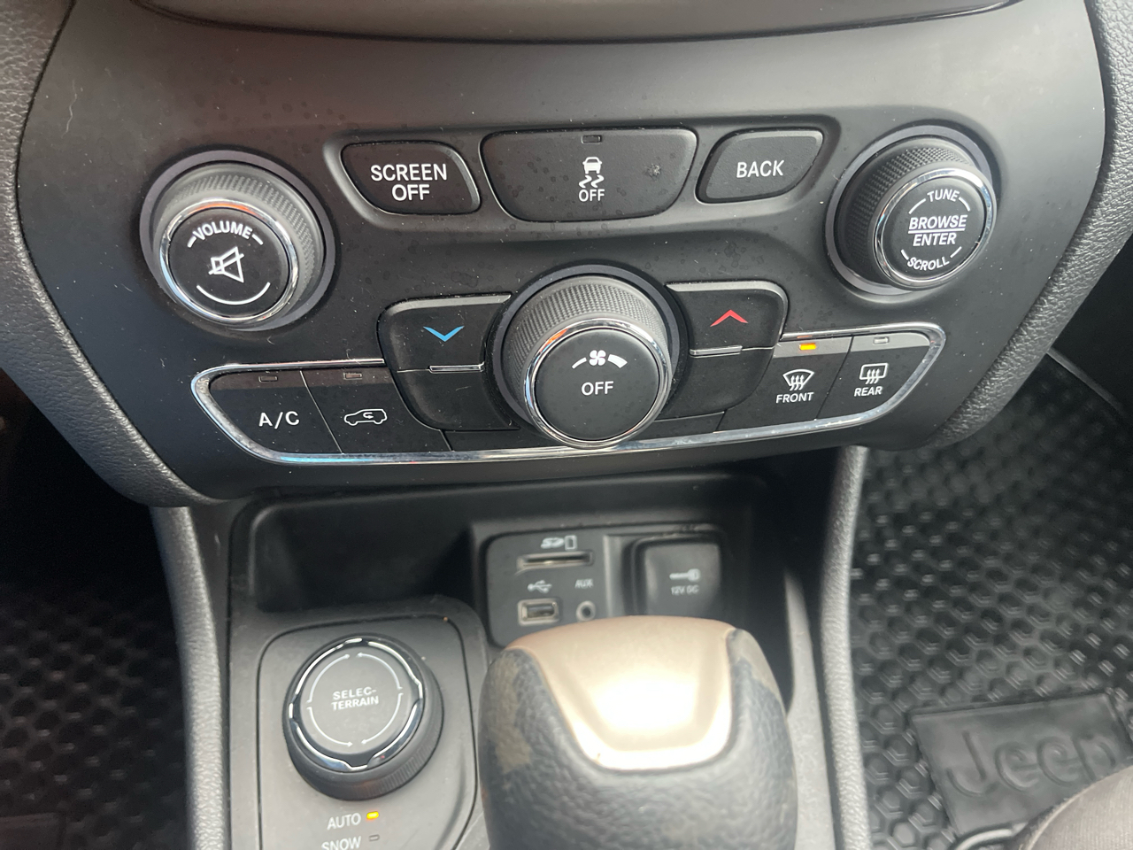 Jeep Cherokee Latitude 4x4 2017