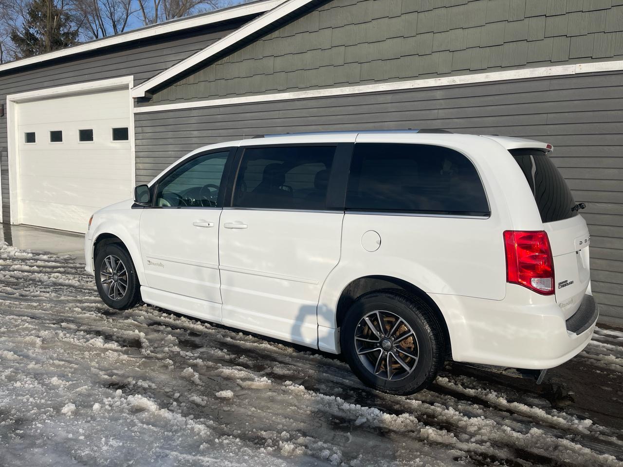 Dodge Grand Caravan SXT Wagon 2017