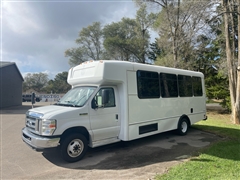 2019 Ford E-Series Cutaway  2019 Ford E-Series Cutaway