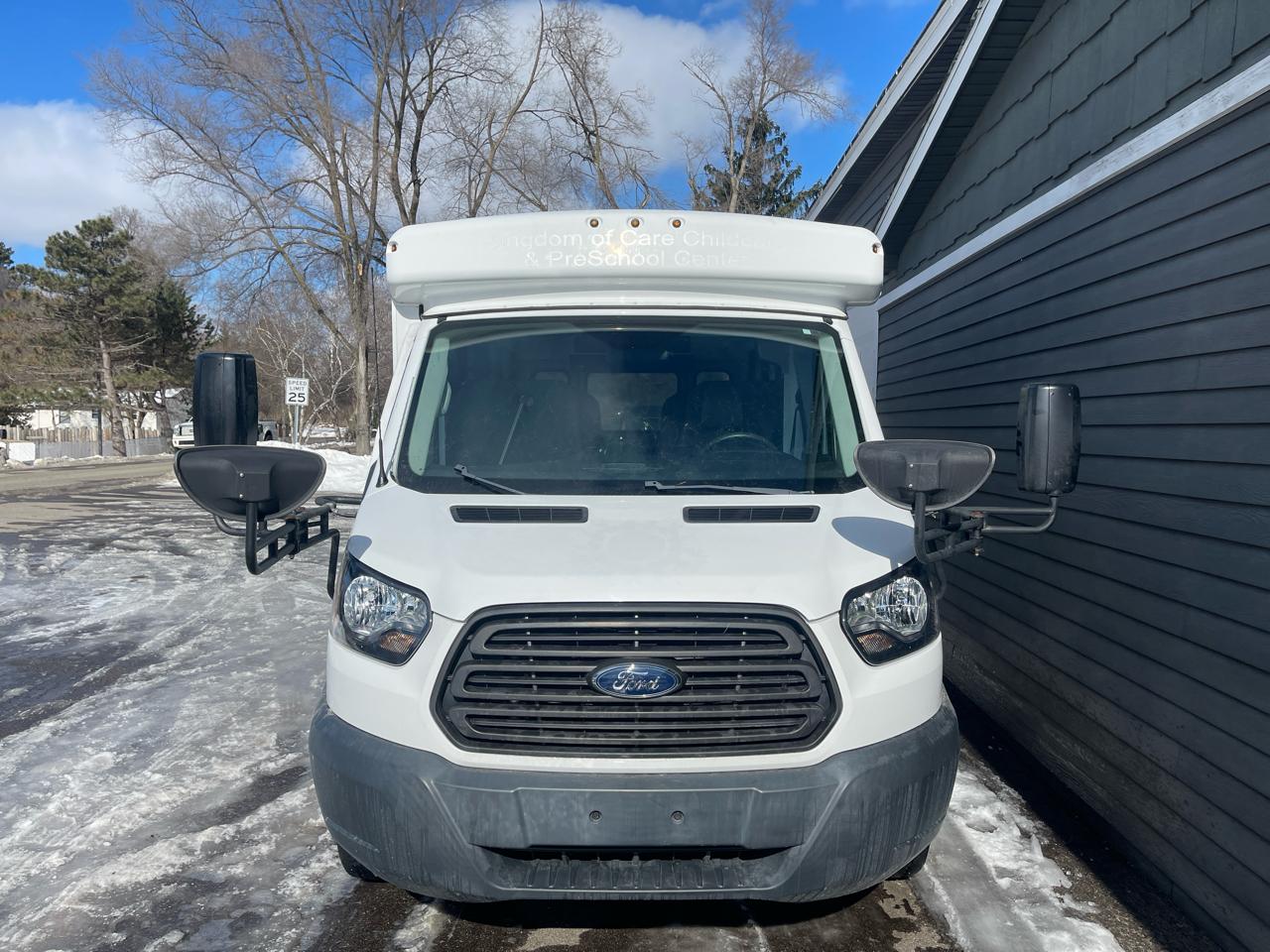 Ford Transit Cutaway T-250 SRW 138" WB 9000 GVWR 2017