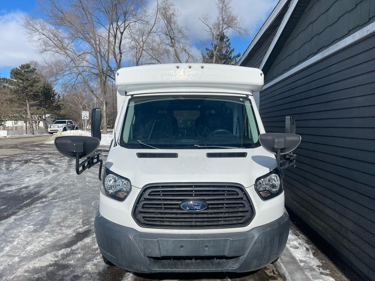 Ford Transit Cutaway T-250 SRW 138" WB 9000 GVWR 2017