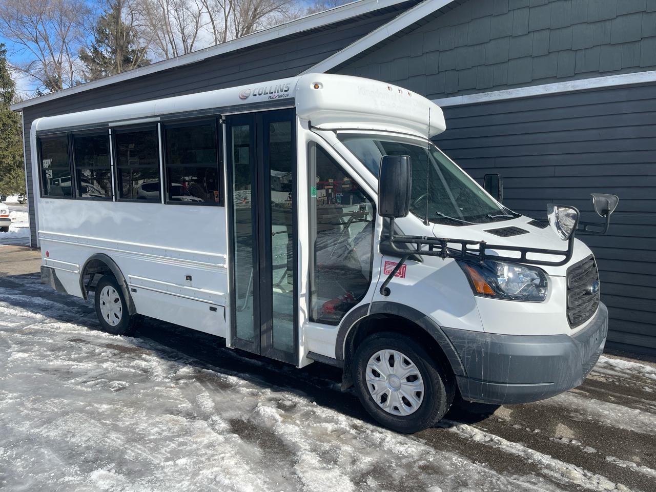 Ford Transit Cutaway T-250 SRW 138" WB 9000 GVWR 2017