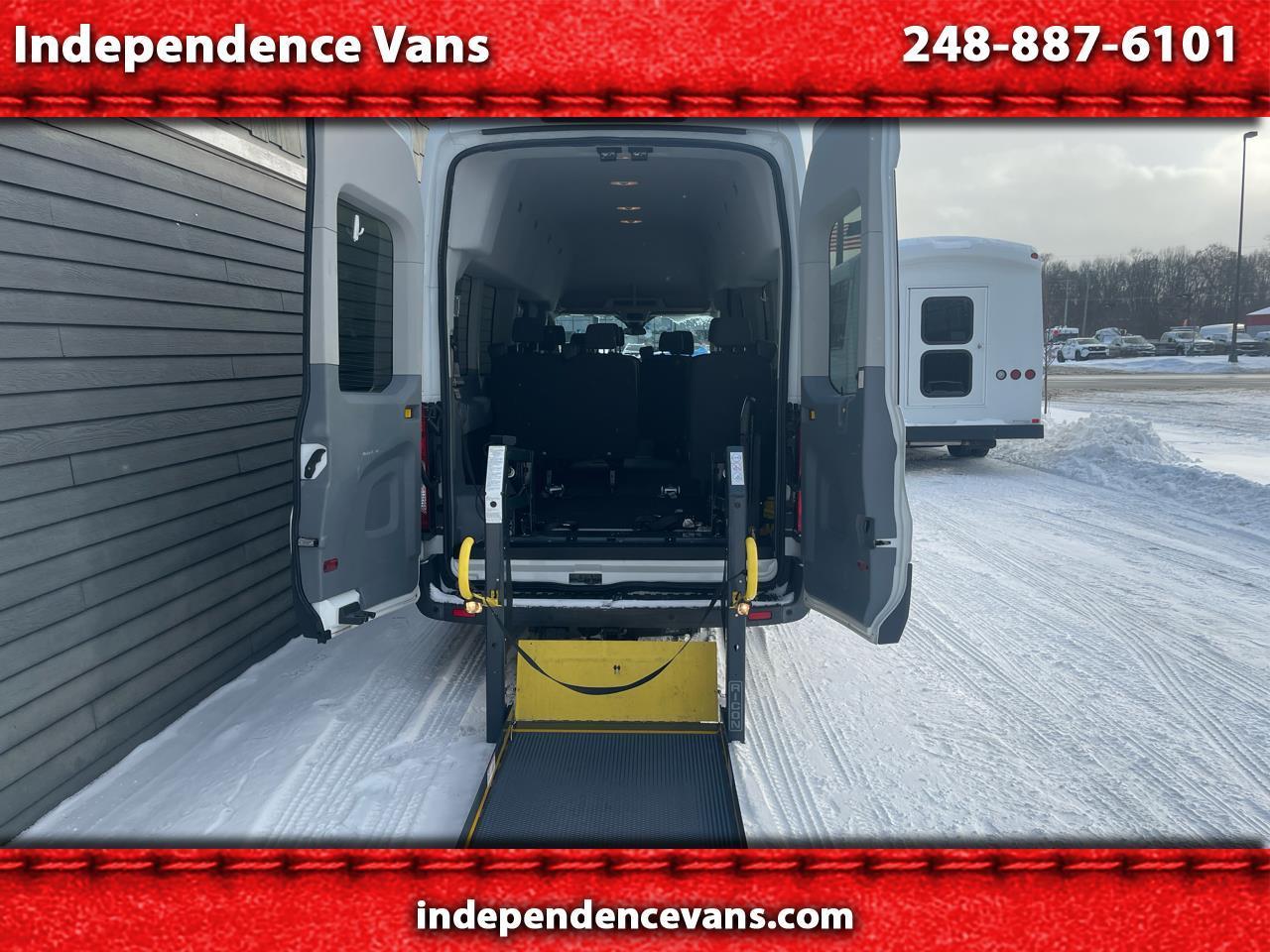 2018 Ford Transit Passenger Wagon T-350 148" EL High Roof XL Sliding RH Dr DRW