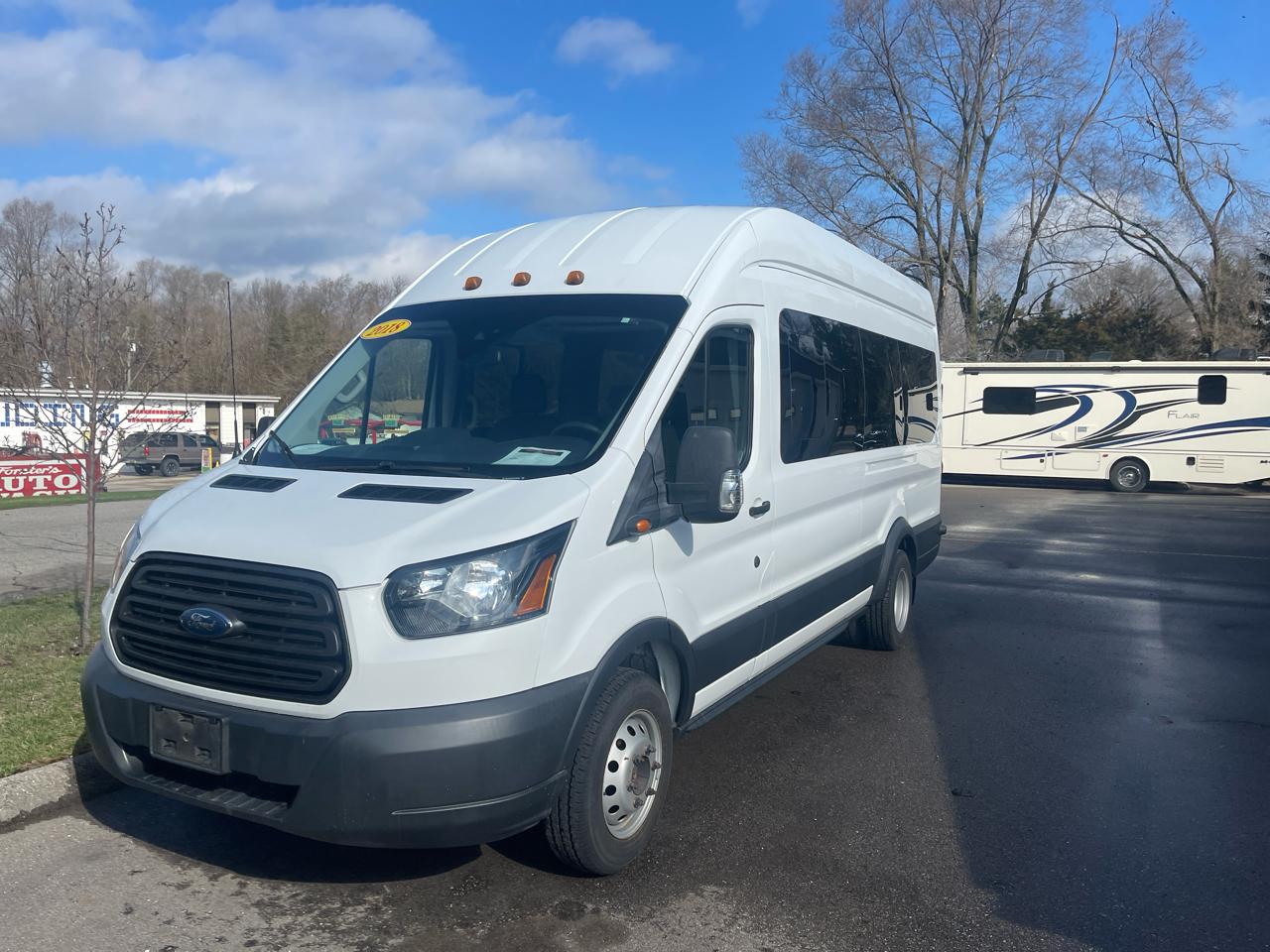 Ford Transit Passenger Wagon T-350 148" EL High Roof XL Sliding RH Dr DRW 2018