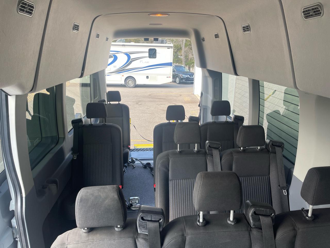 Ford Transit Passenger Wagon T-350 148" EL High Roof XL Sliding RH Dr DRW 2018