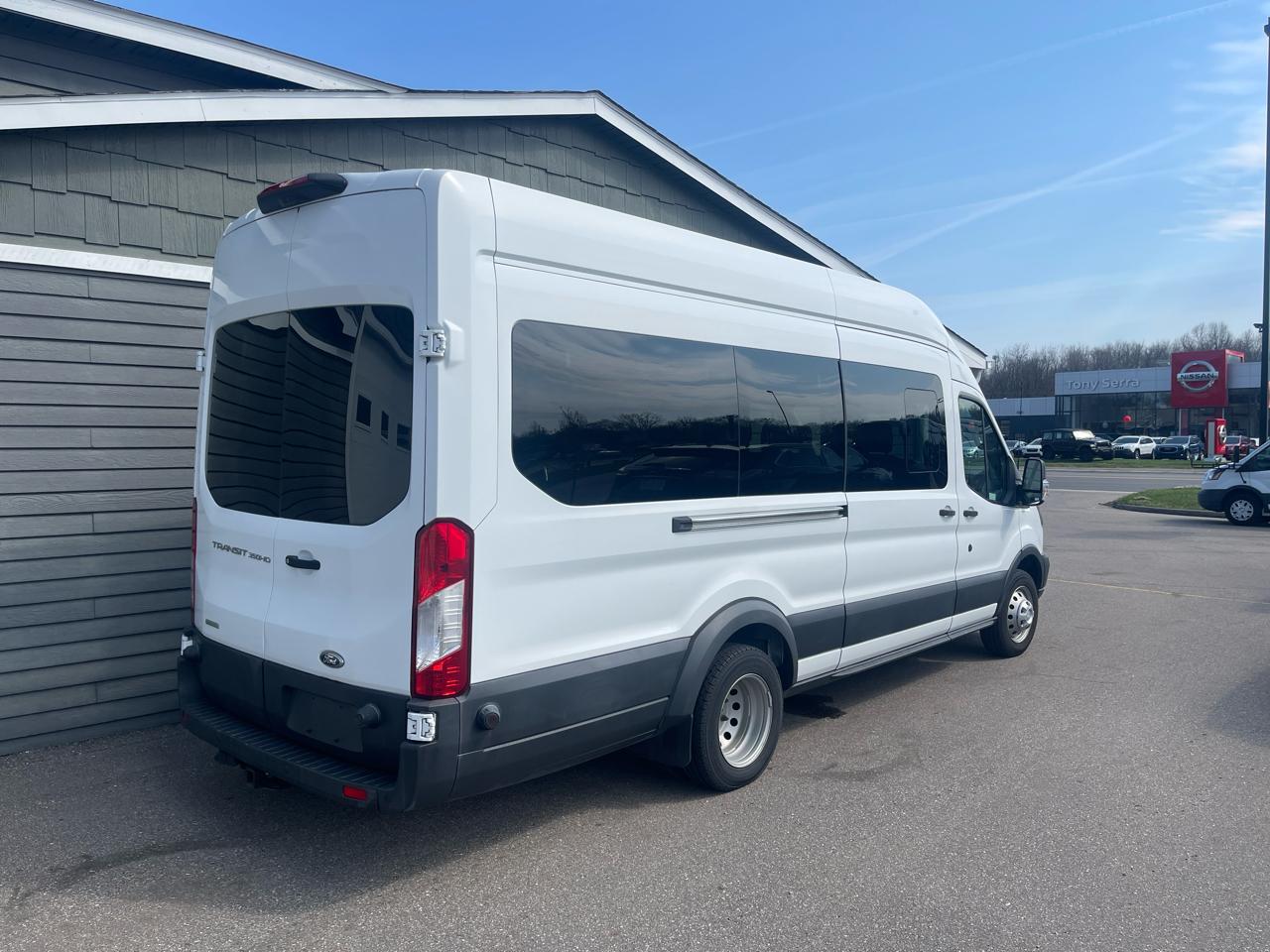 Ford Transit Passenger Wagon T-350 148" EL High Roof XL Sliding RH Dr DRW 2018