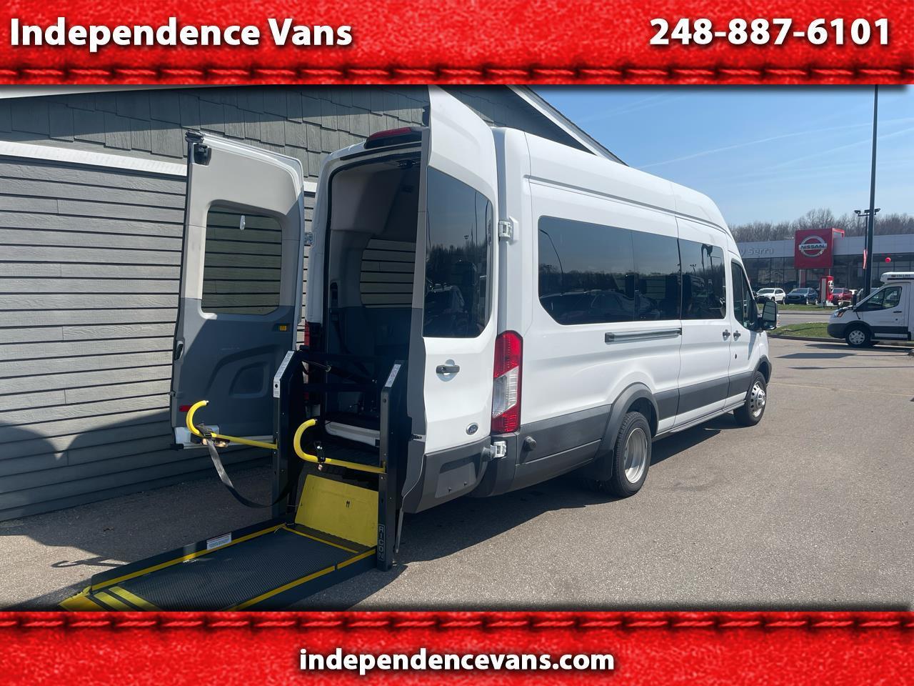 2018 Ford Transit Passenger Wagon T-350 148" EL High Roof XL Sliding RH Dr DRW