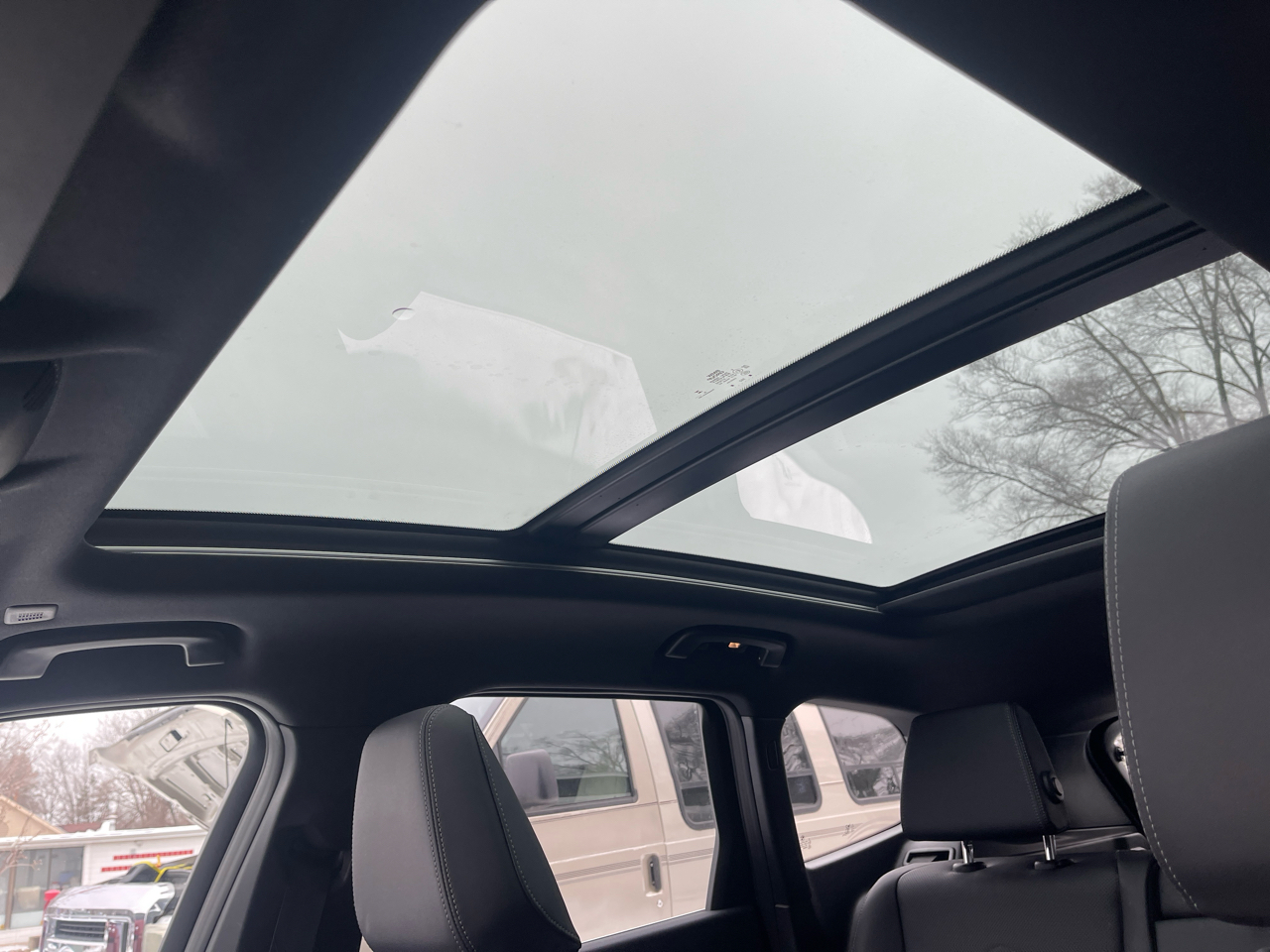 BMW X1 xDrive28i Sports Activity Vehicle 2025