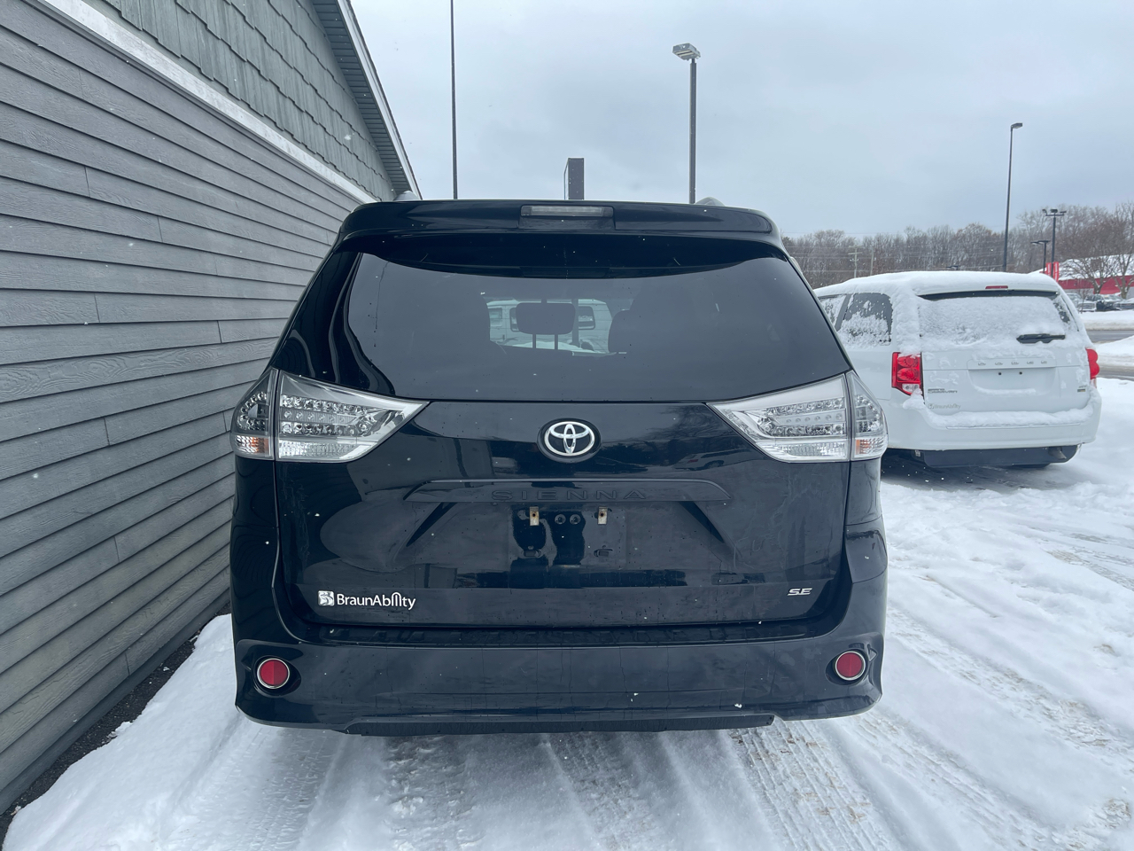 Toyota Sienna 5dr 8-Pass Van SE Premium  FWD (Natl) 2015