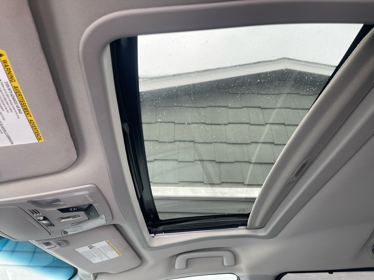 Toyota Sienna 5dr 8-Pass Van SE Premium  FWD (Natl) 2015