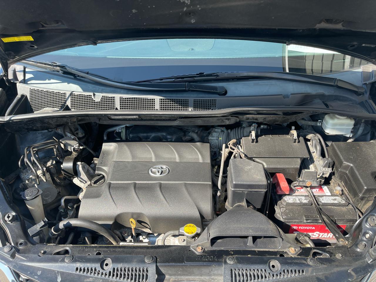 Toyota Sienna 5dr 8-Pass Van SE Premium  FWD (Natl) 2015