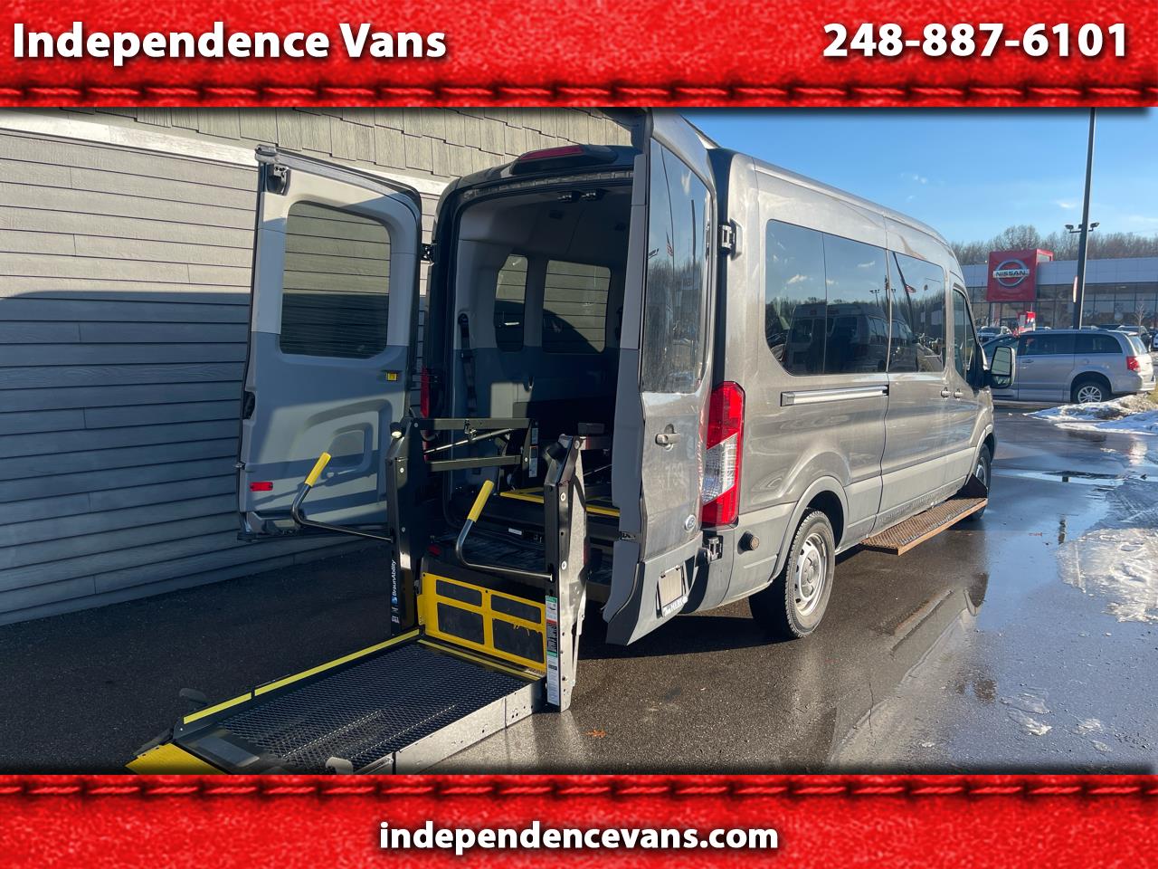 Ford Transit Passenger Wagon T-350 148" Med Roof XLT Sliding RH Dr 2019