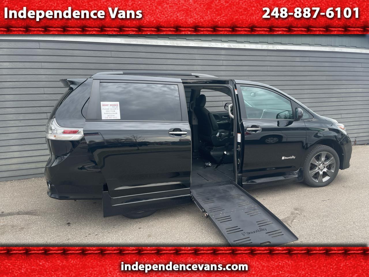 2015 Honda Odyssey 5dr EX-L w/Navi