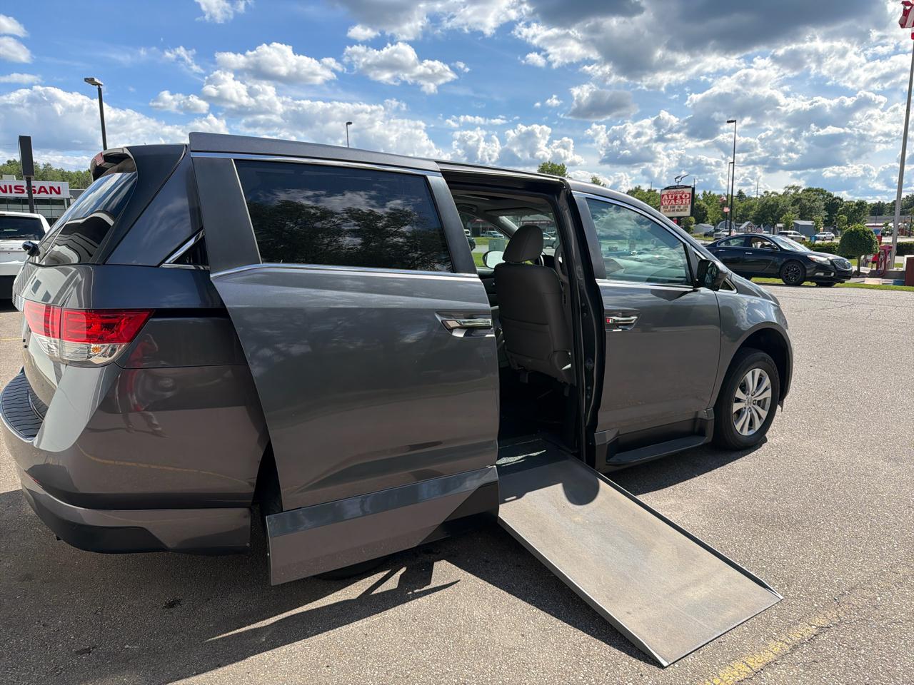 Honda Odyssey 5dr EX-L w/Navi 2015