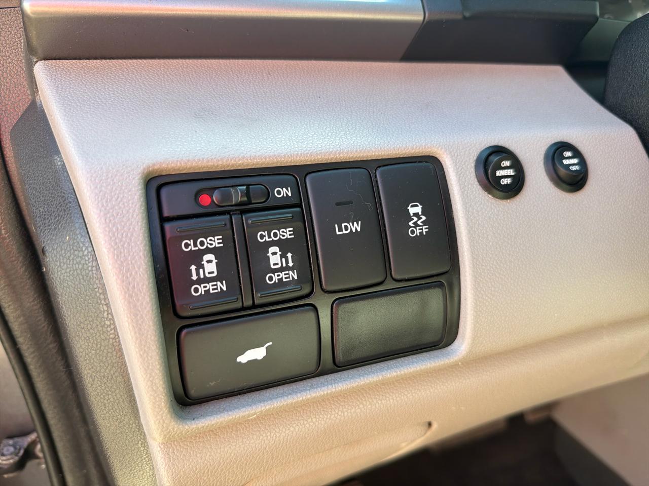 Honda Odyssey 5dr EX-L w/Navi 2015