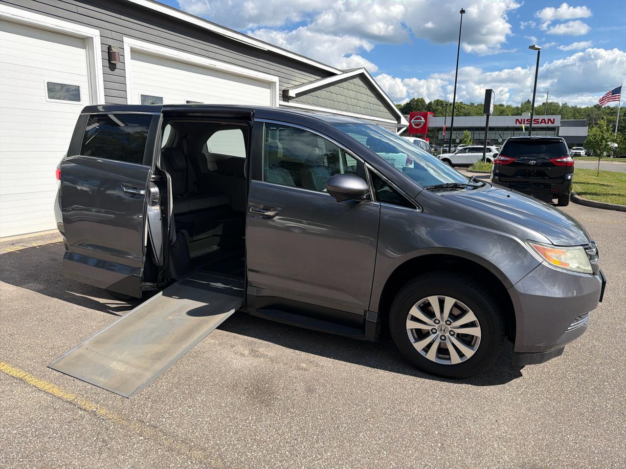 Honda Odyssey 5dr EX-L w/Navi 2015