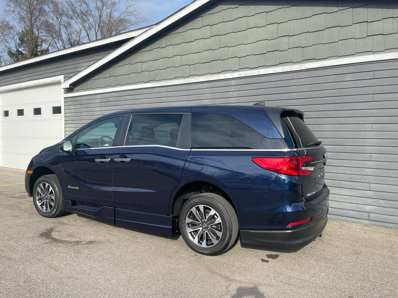 Honda Odyssey EX-L Auto 2023