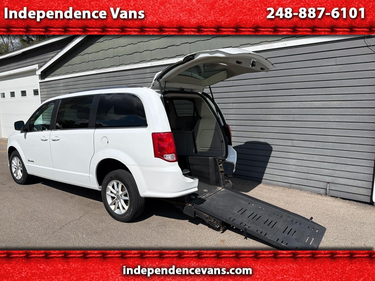 2019 Dodge Grand Caravan SXT's photo