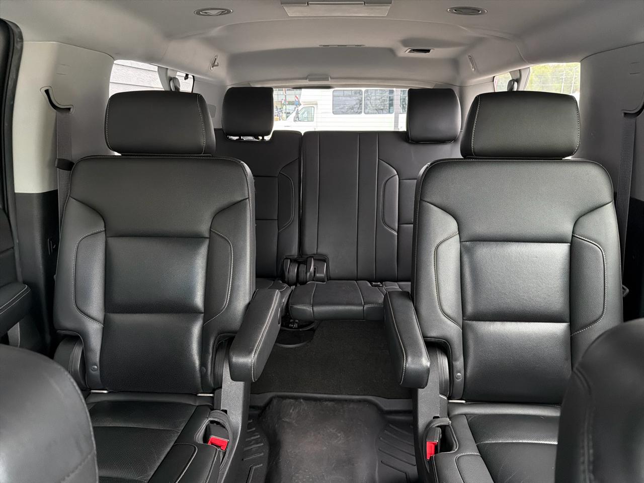 Chevrolet Suburban 4WD 4dr 1500 Premier 2017
